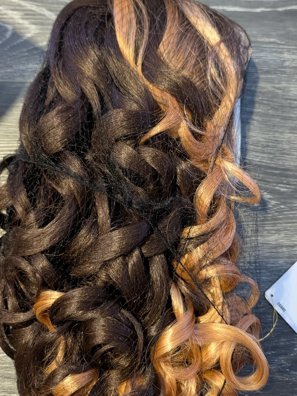 Outre Perfect Hairline Glueless 13x6 HD Lace Front Wig - SHARONA
